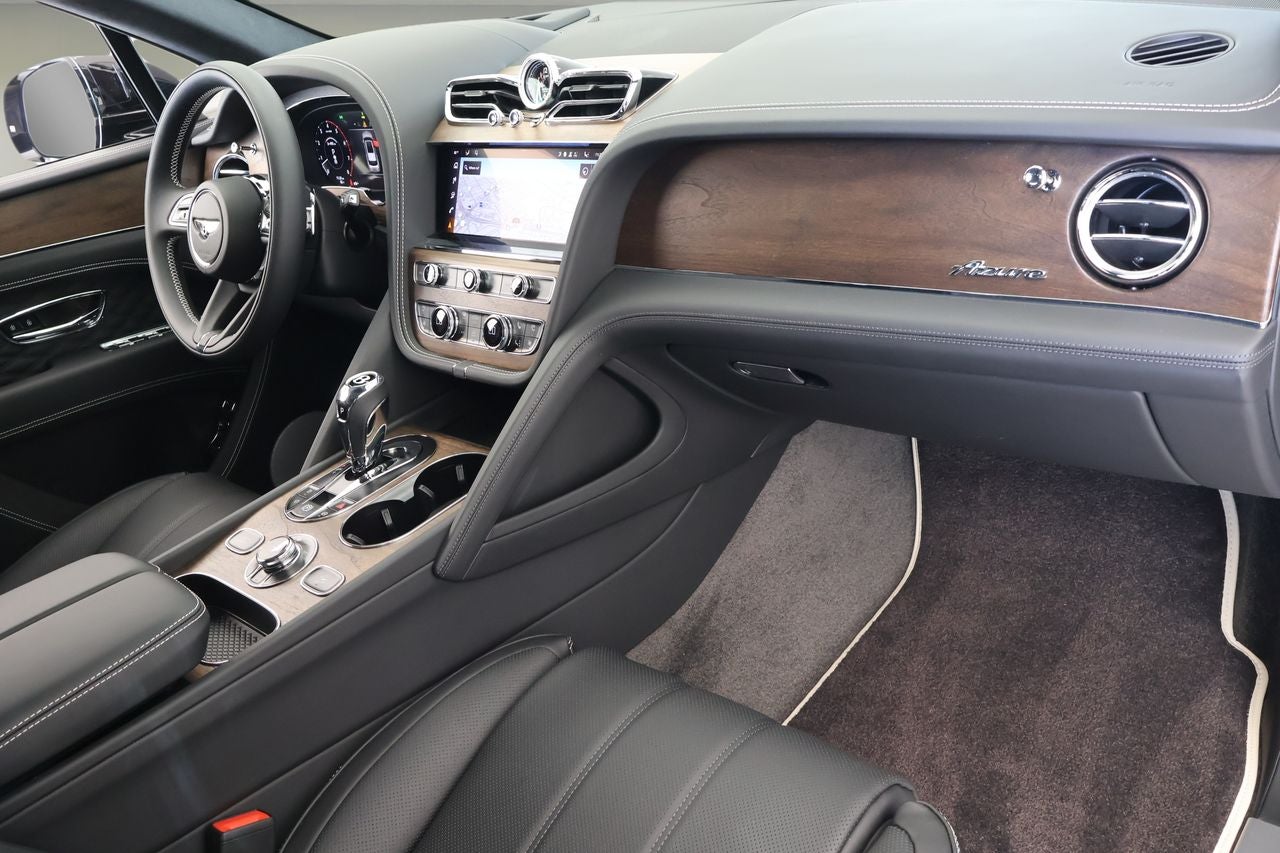 2026 Bentley Bentayga Azure V8