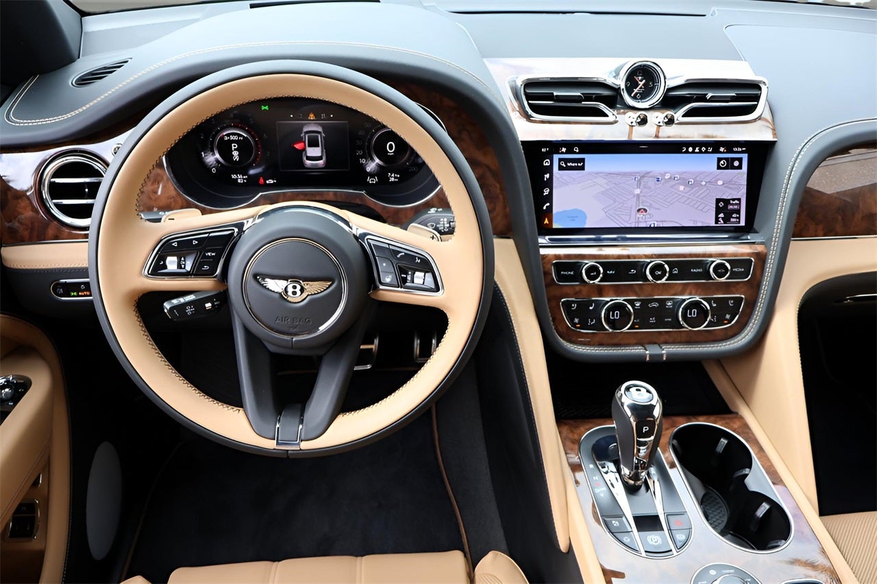 2025 Bentley Bentayga EWB Base