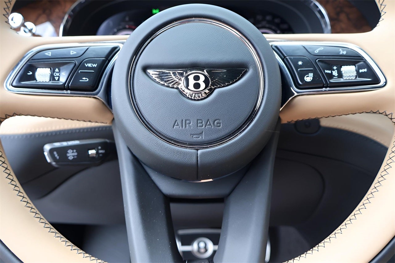 2025 Bentley Bentayga EWB Base