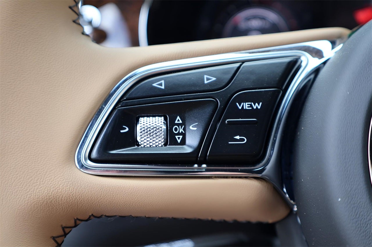 2025 Bentley Bentayga EWB Base