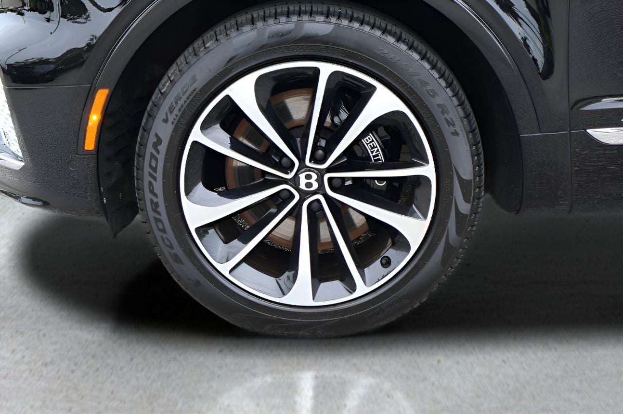 2025 Bentley Bentayga EWB Azure
