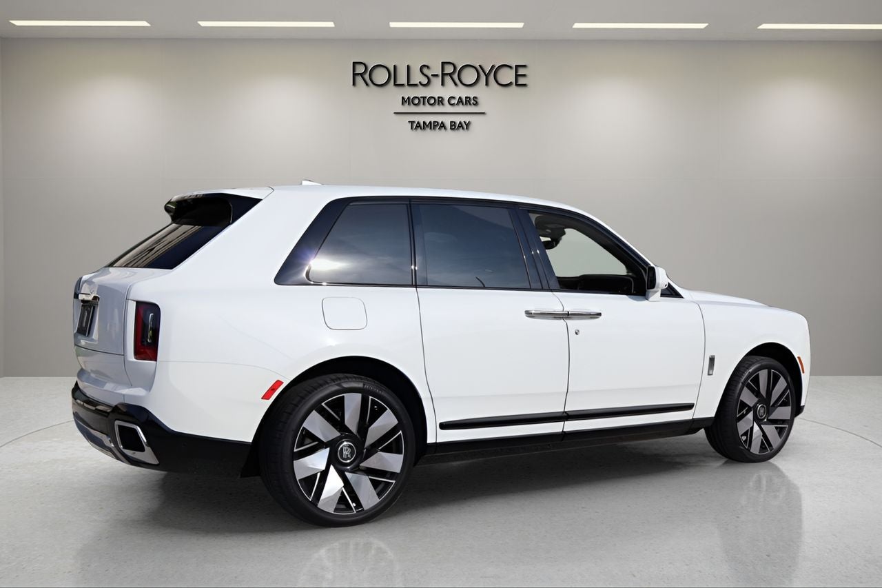 2026 Rolls-Royce Cullinan 