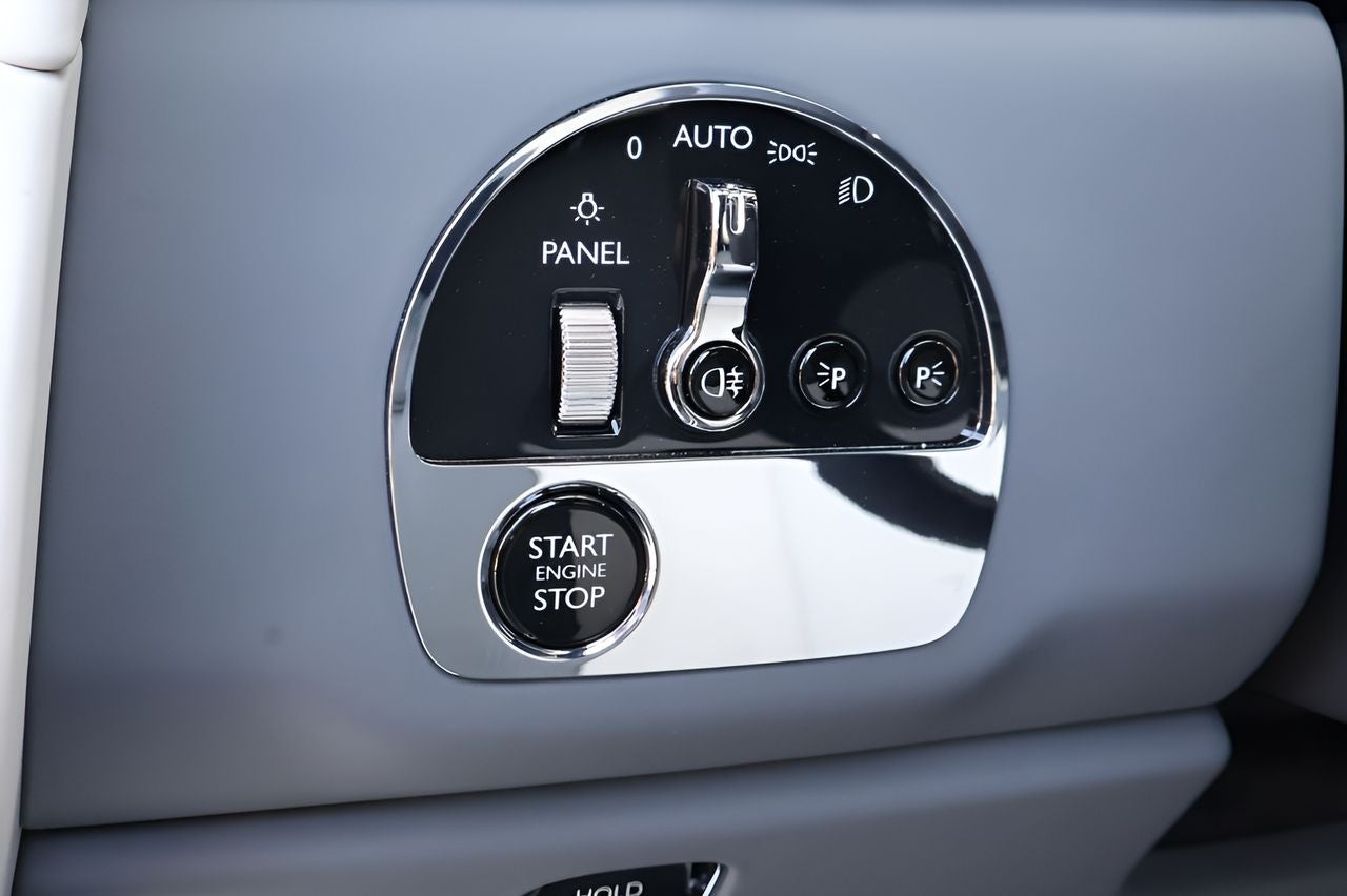 2026 Rolls-Royce Cullinan 