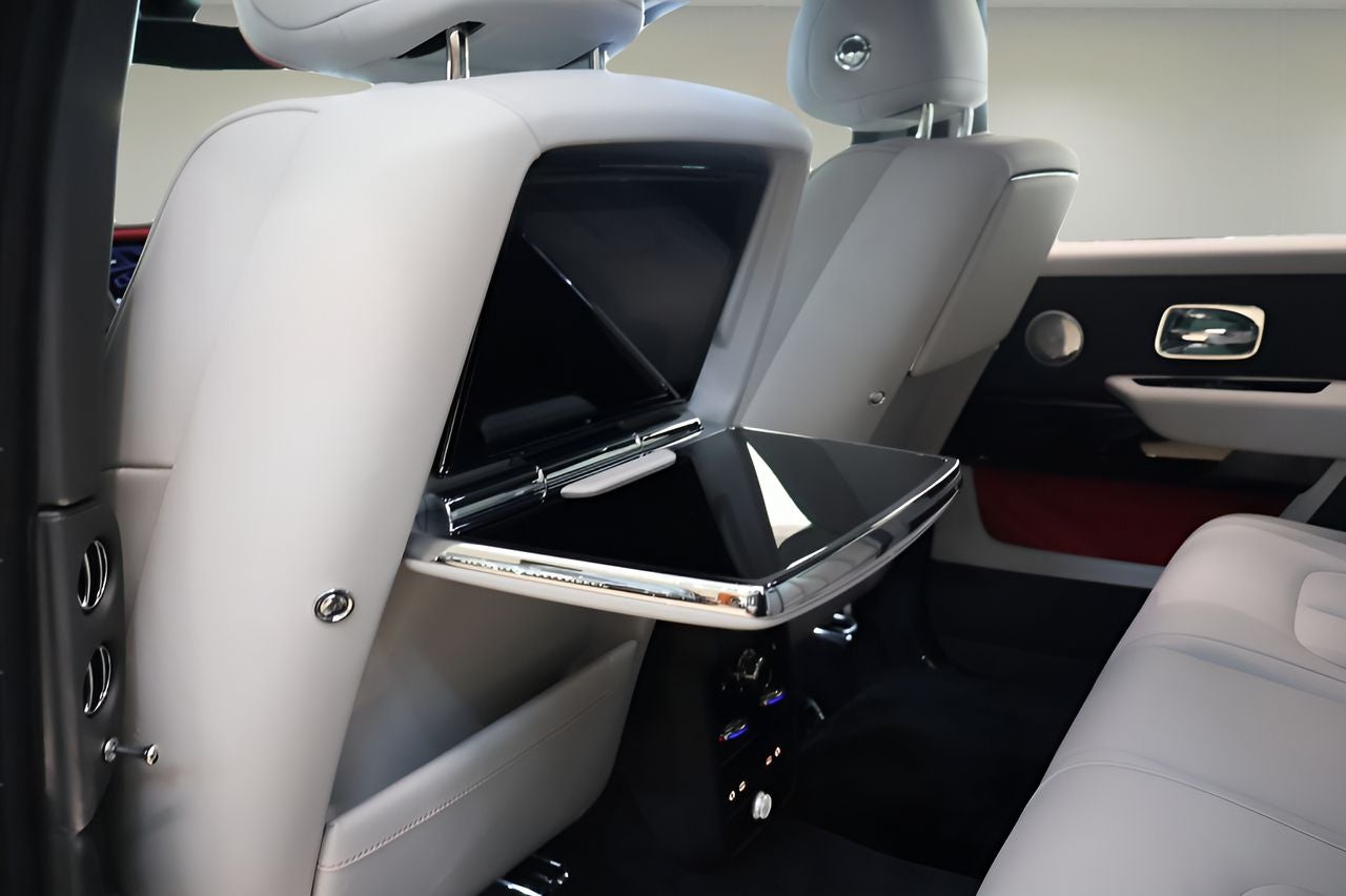 2027 Rolls-Royce Cullinan 