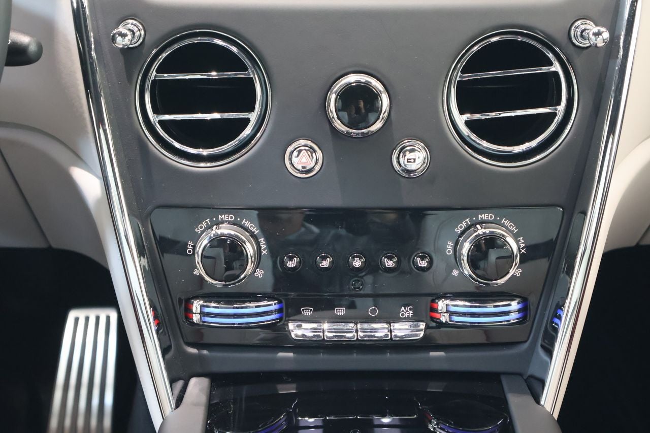2027 Rolls-Royce Cullinan 