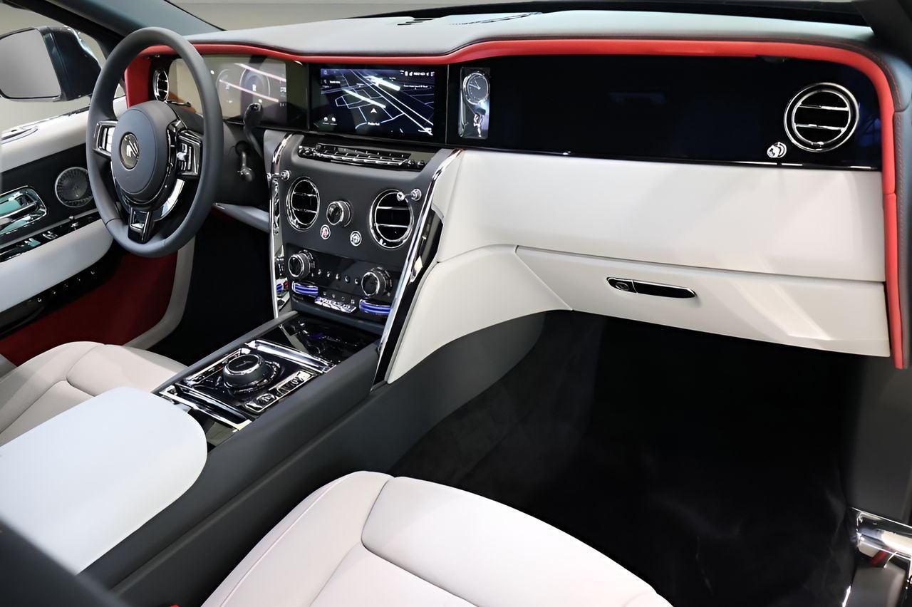 2027 Rolls-Royce Cullinan 
