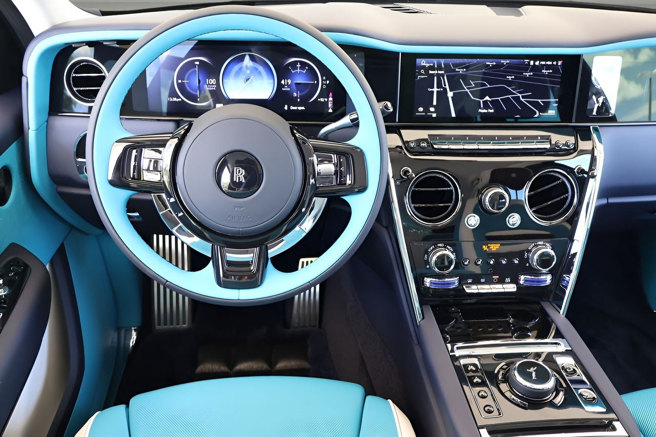 2027 Rolls-Royce Cullinan 