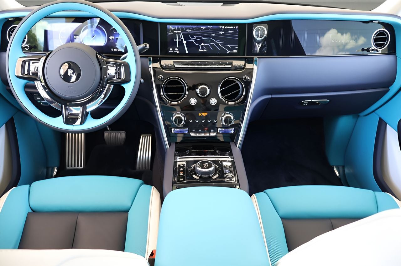 2027 Rolls-Royce Cullinan 