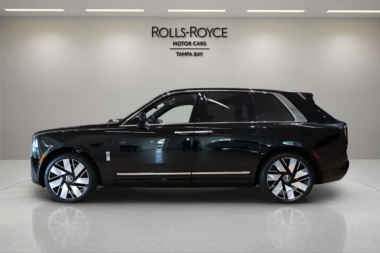 2027 Rolls-Royce Cullinan 