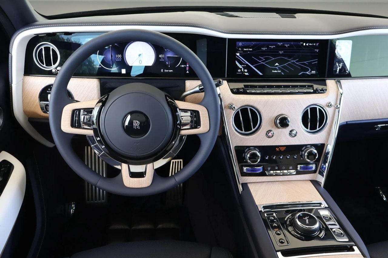 2027 Rolls-Royce Cullinan 