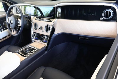 2027 Rolls-Royce Cullinan 