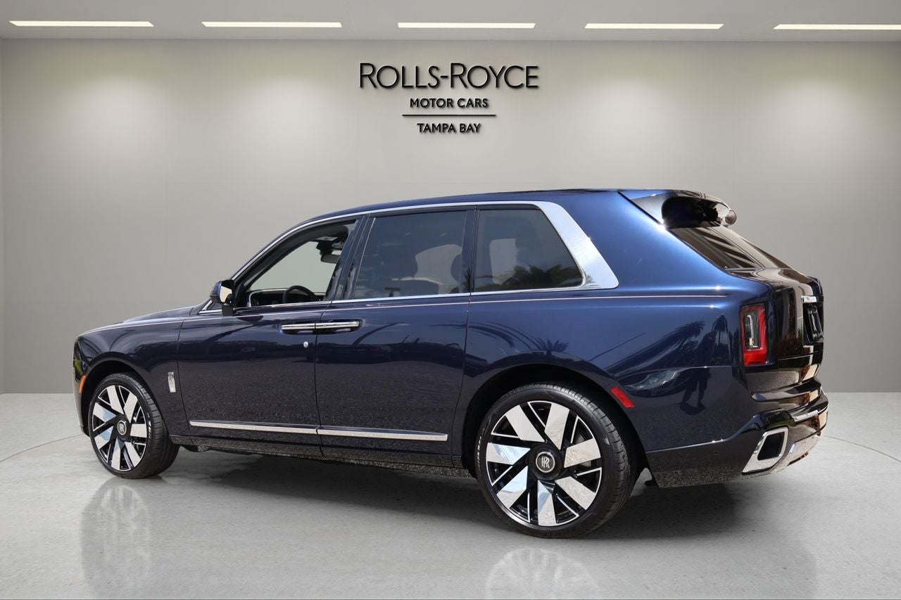 2027 Rolls-Royce Cullinan 
