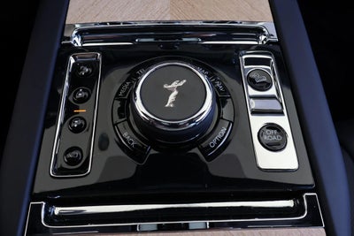 2027 Rolls-Royce Cullinan 