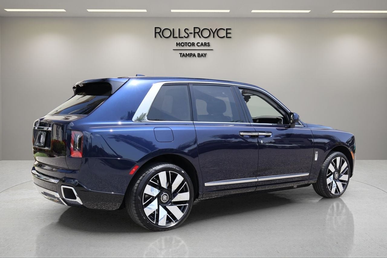 2027 Rolls-Royce Cullinan 