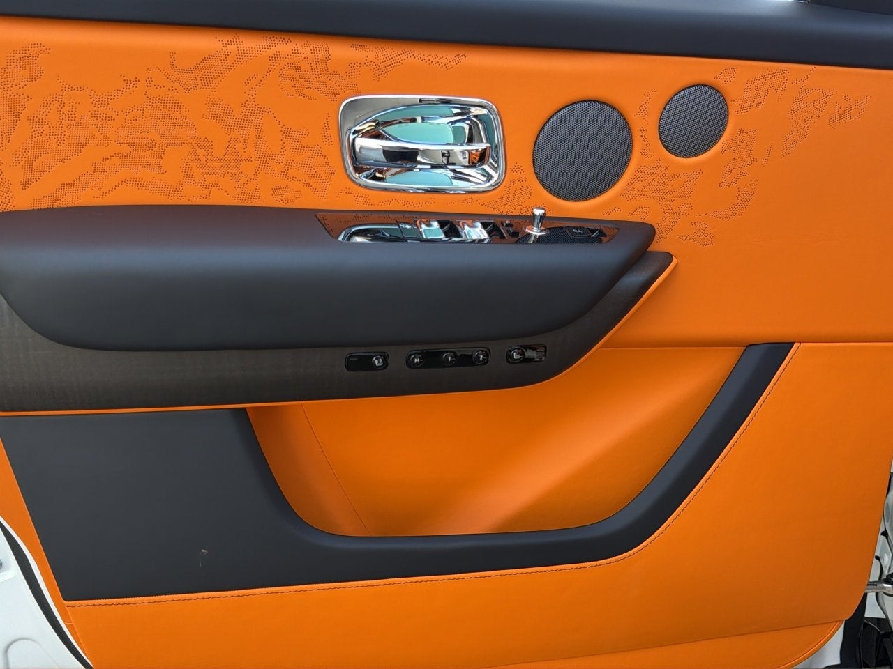 2027 Rolls-Royce Cullinan 