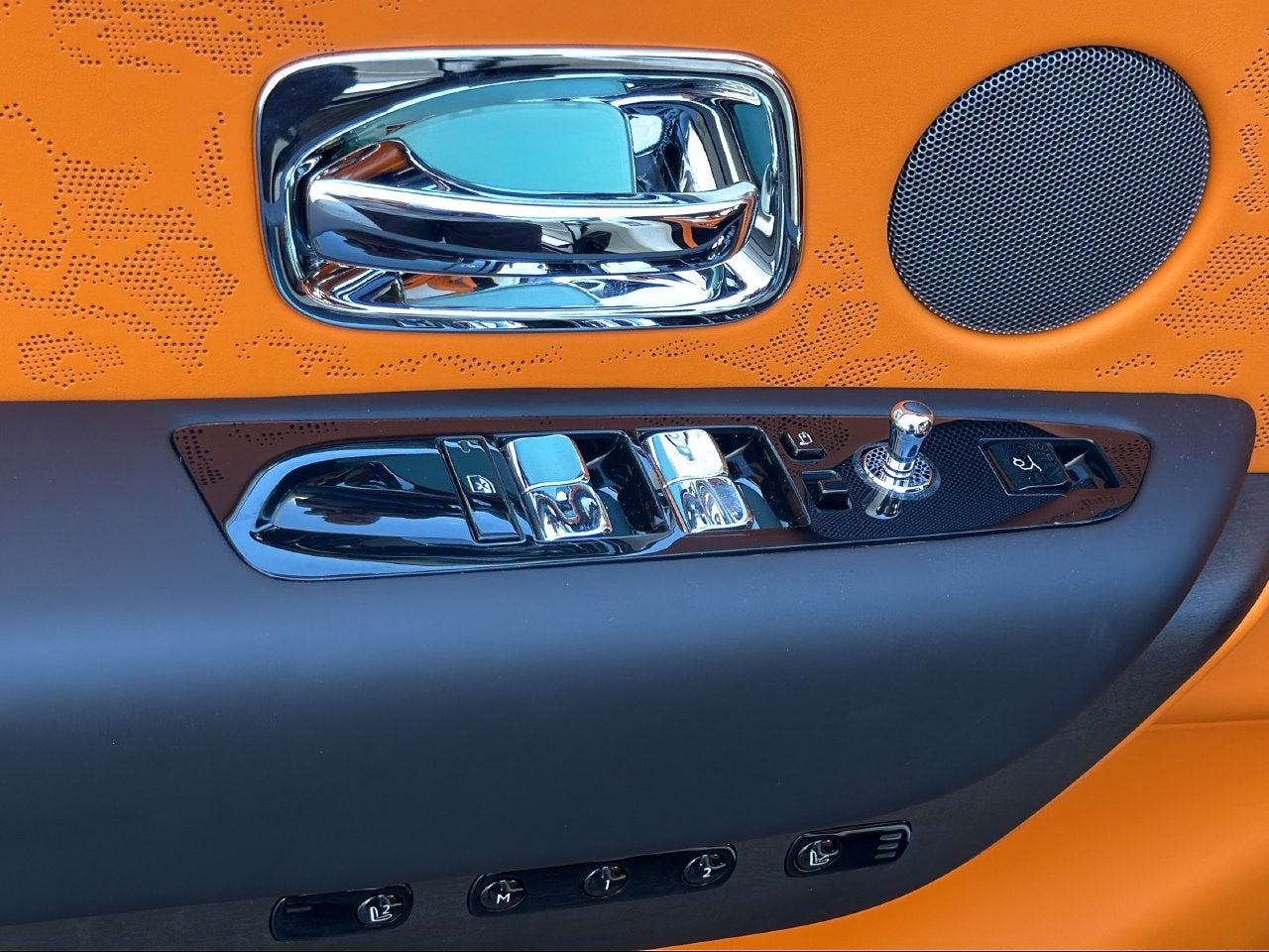 2027 Rolls-Royce Cullinan 