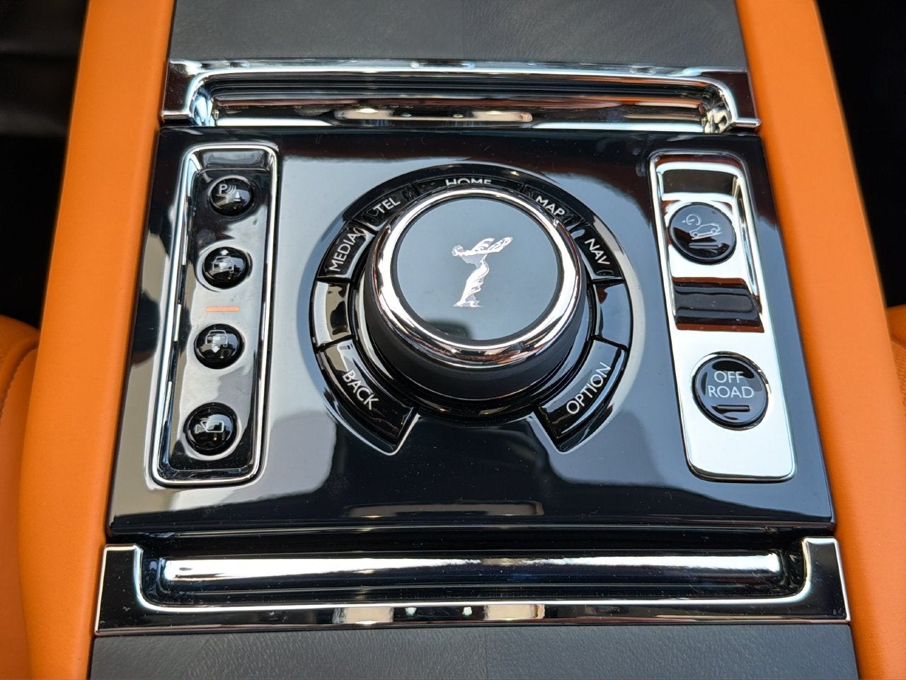 2027 Rolls-Royce Cullinan 