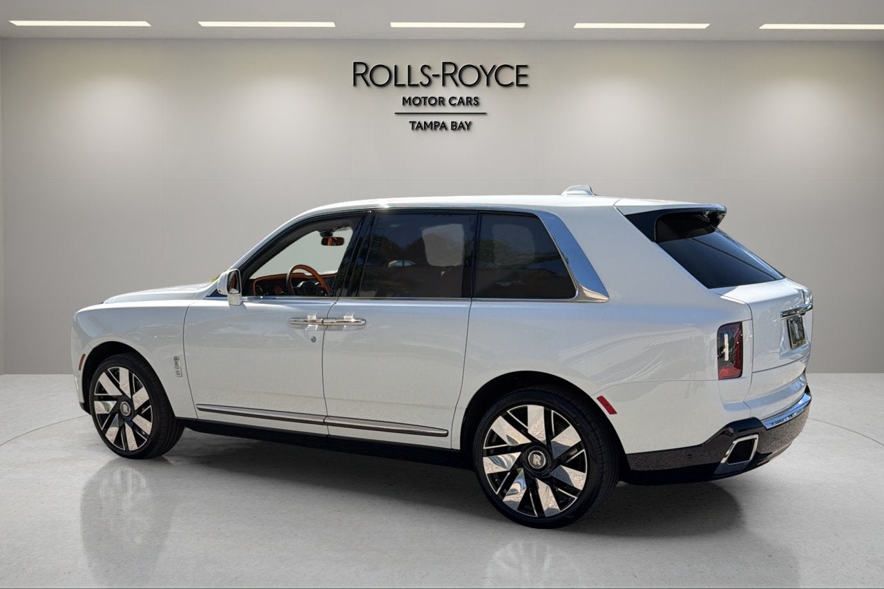 2027 Rolls-Royce Cullinan 