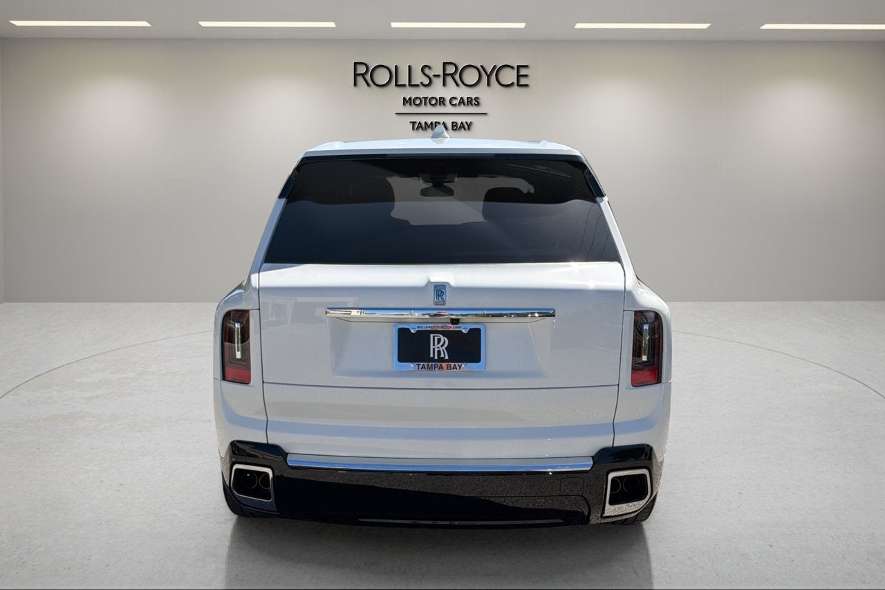 2027 Rolls-Royce Cullinan 