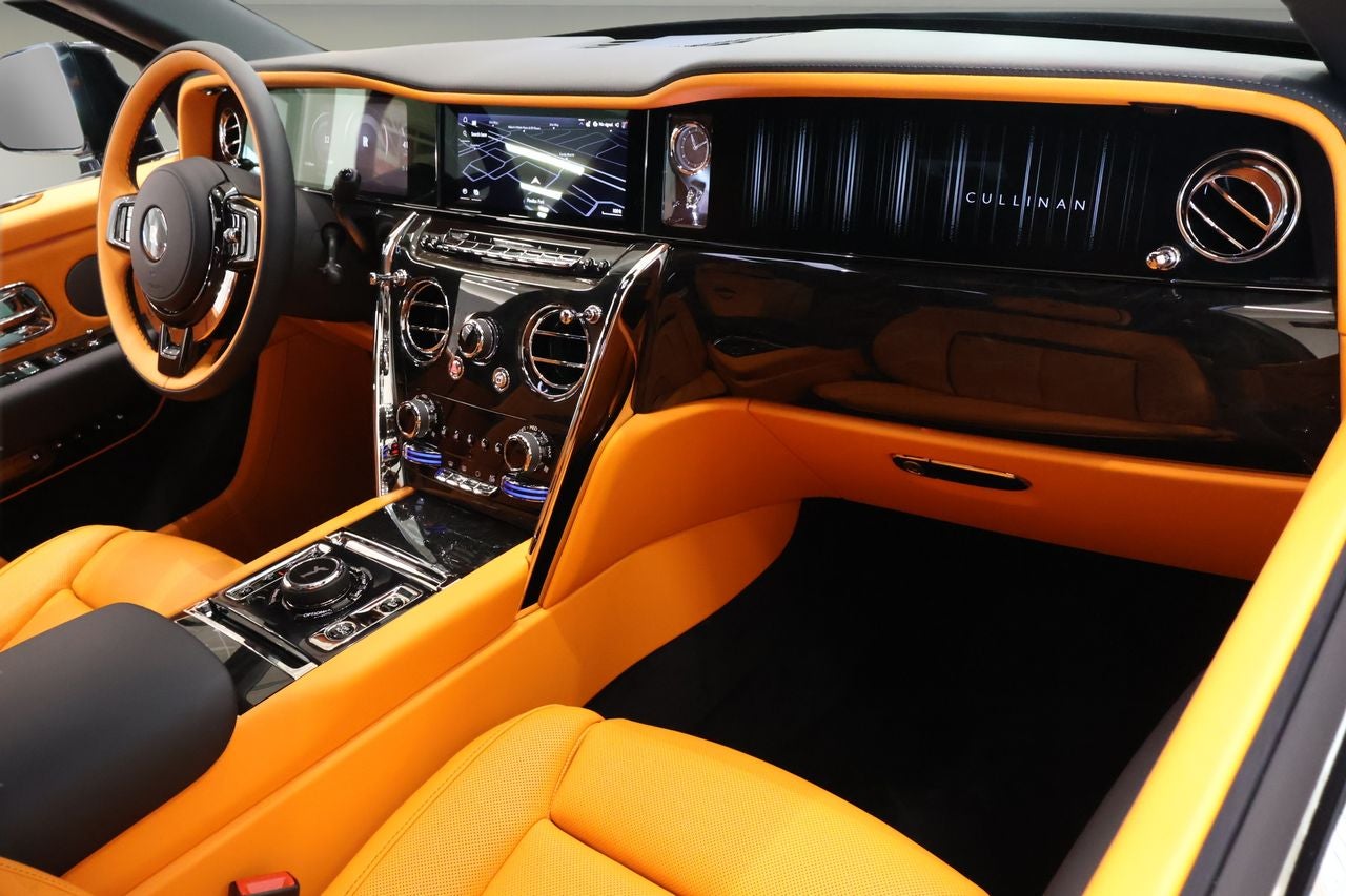 2027 Rolls-Royce Cullinan 