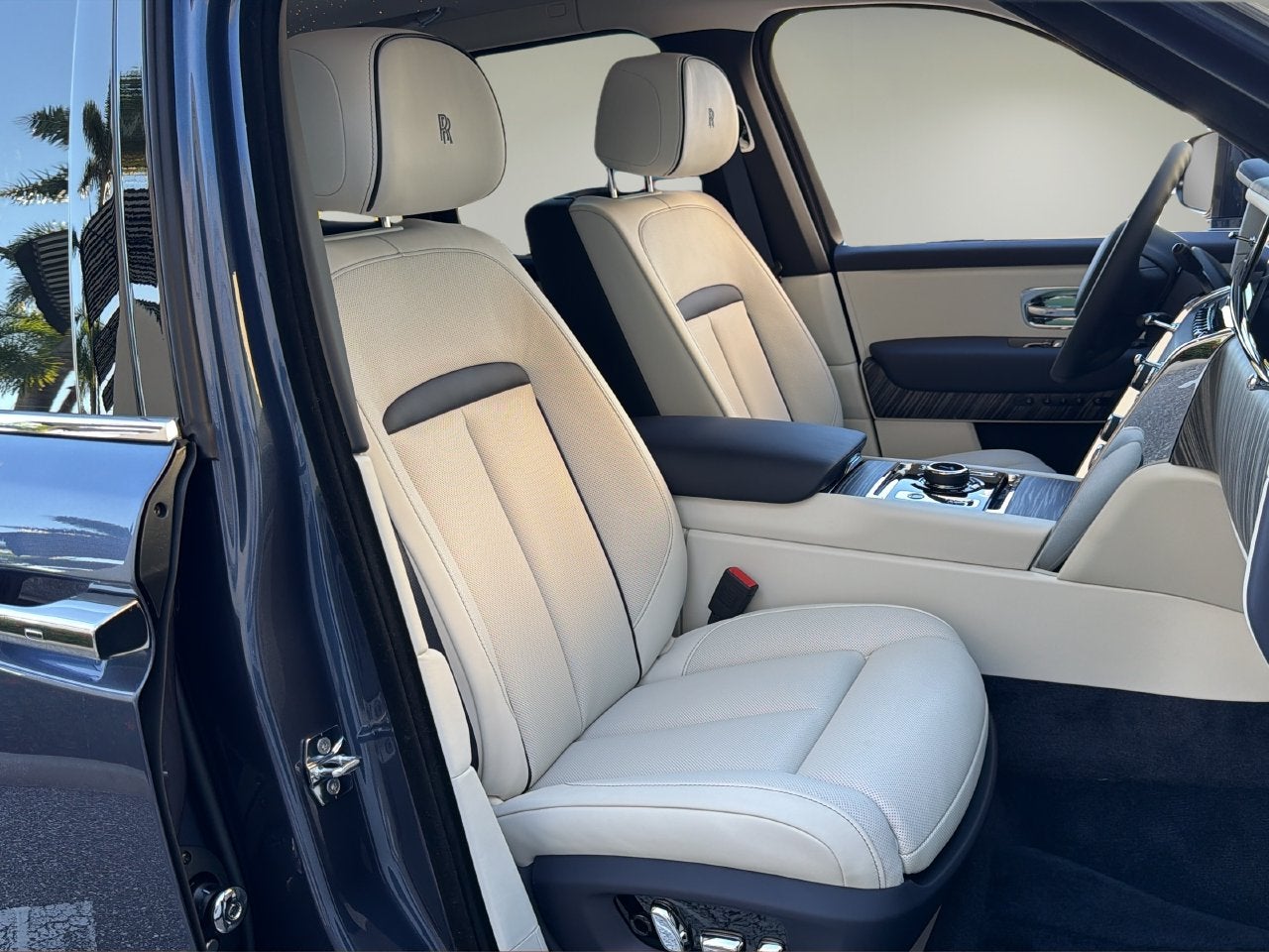 2027 Rolls-Royce Cullinan 