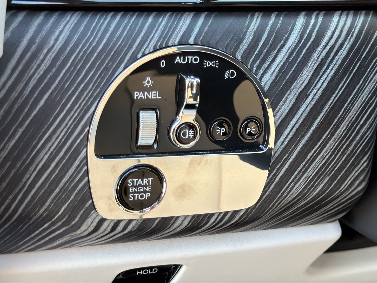 2027 Rolls-Royce Cullinan 