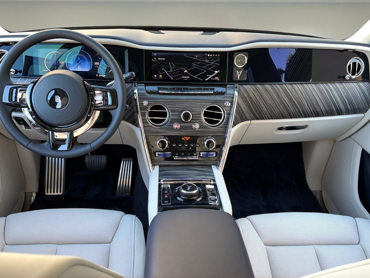 2027 Rolls-Royce Cullinan 