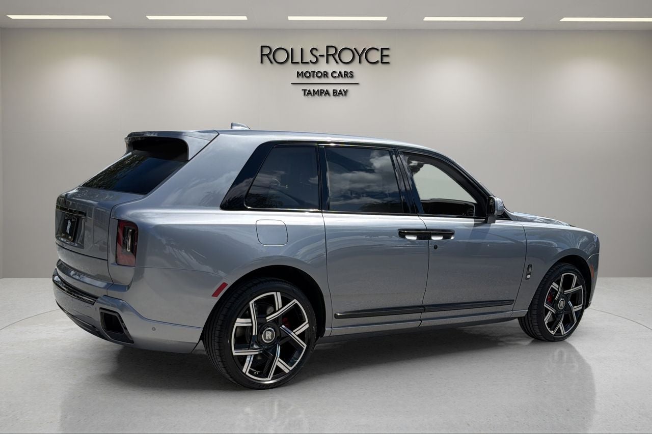 2027 Rolls-Royce Cullinan Black Badge