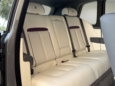 2027 Rolls-Royce Cullinan Black Badge