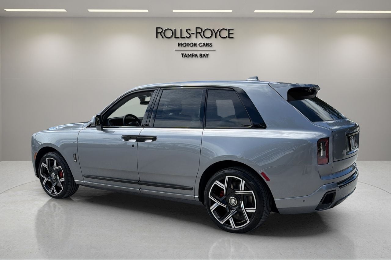 2027 Rolls-Royce Cullinan Black Badge