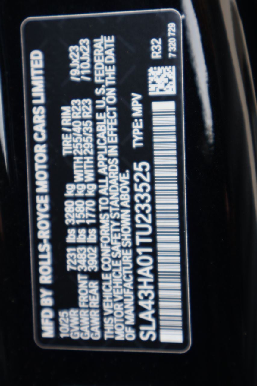 2026 Rolls-Royce Cullinan Black Badge