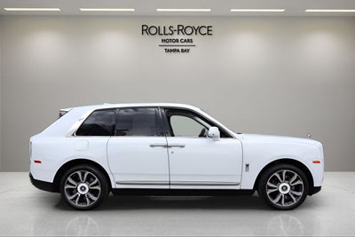 2023 Rolls-Royce Cullinan Base