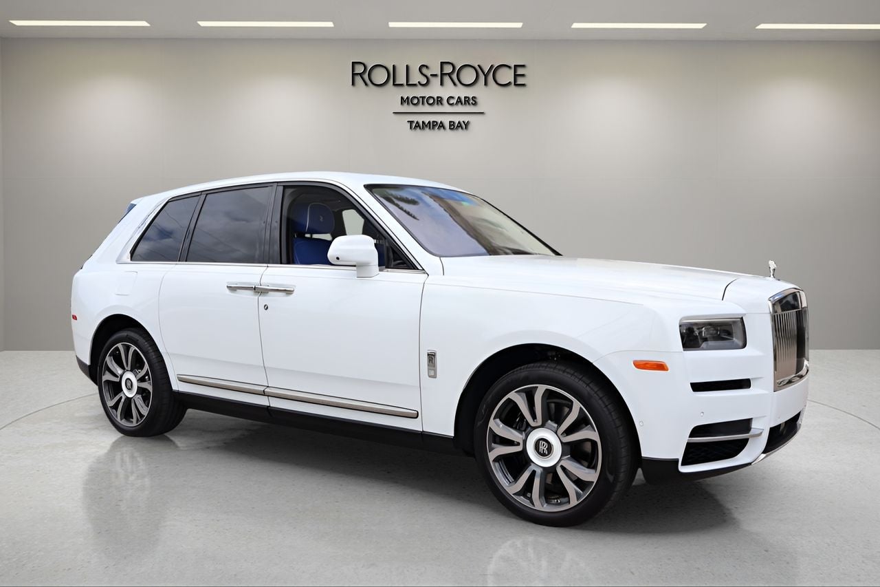 2023 Rolls-Royce Cullinan Base
