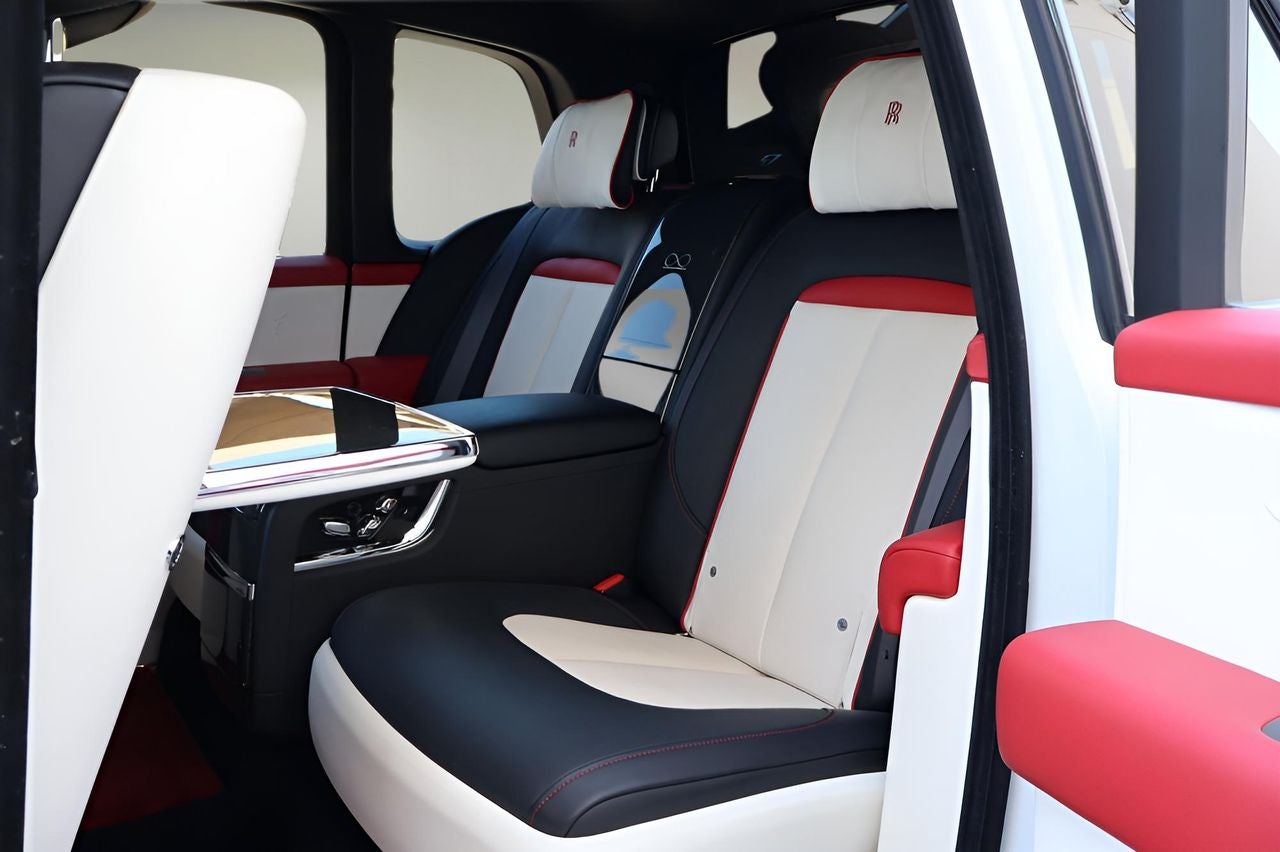 2023 Rolls-Royce Cullinan Black Badge