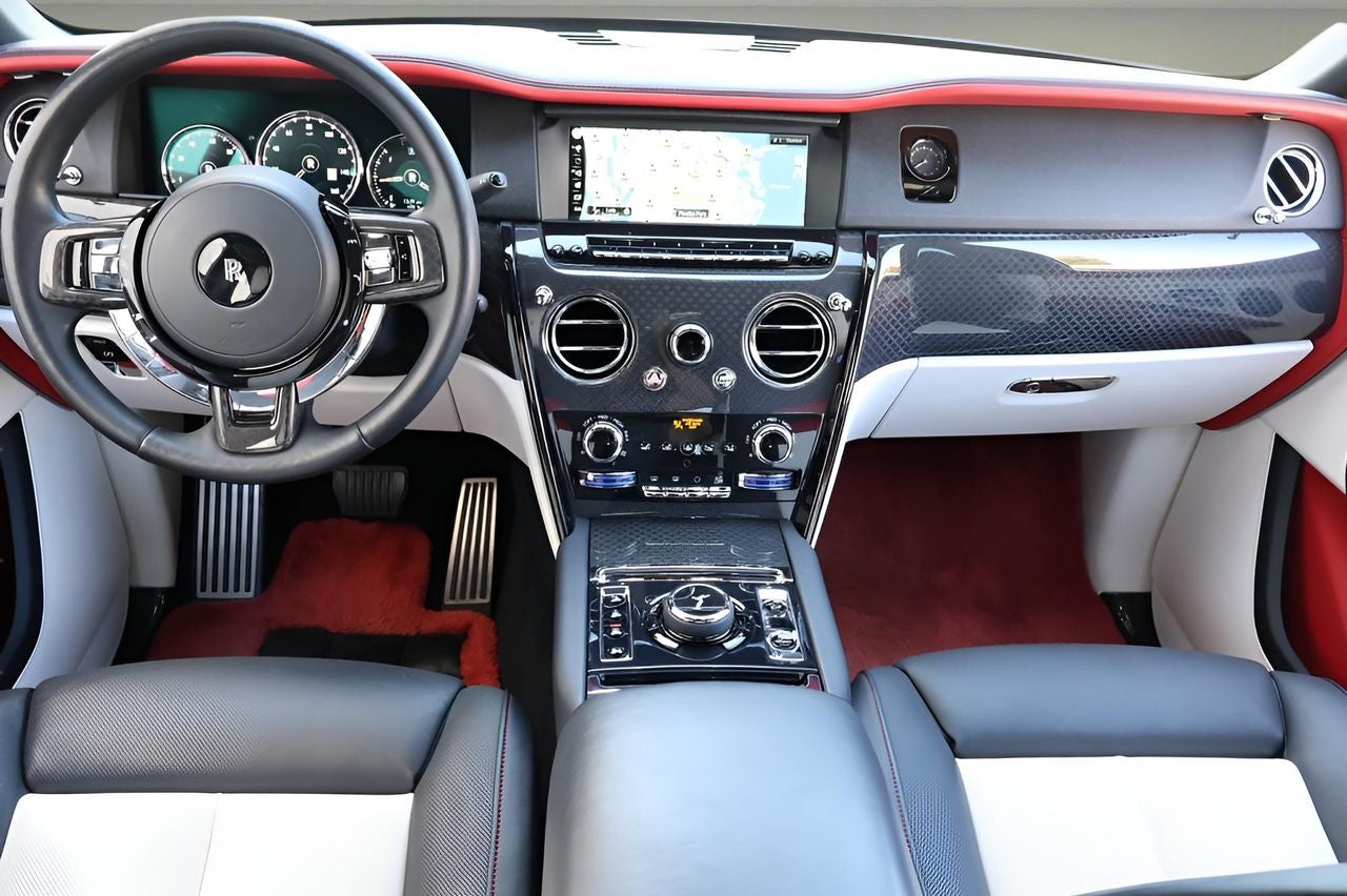 2023 Rolls-Royce Cullinan Black Badge