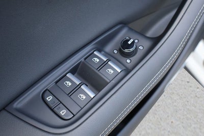 2023 Audi Q8 55 Premium Plus quattro