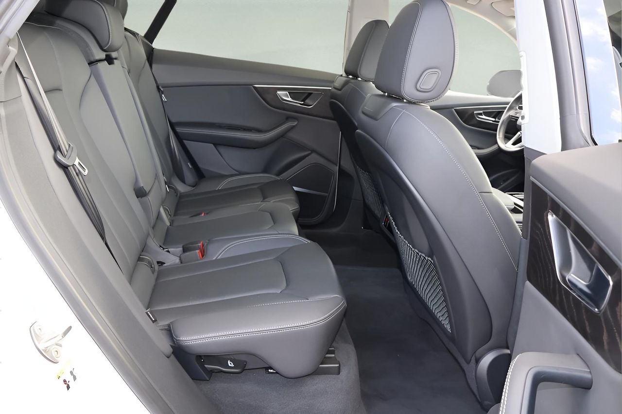 2023 Audi Q8 55 Premium Plus quattro