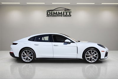 2024 Porsche Panamera 4