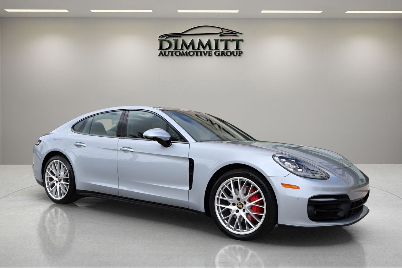 2022 Porsche Panamera 4S
