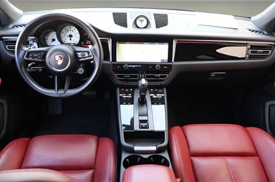 2024 Porsche Macan T