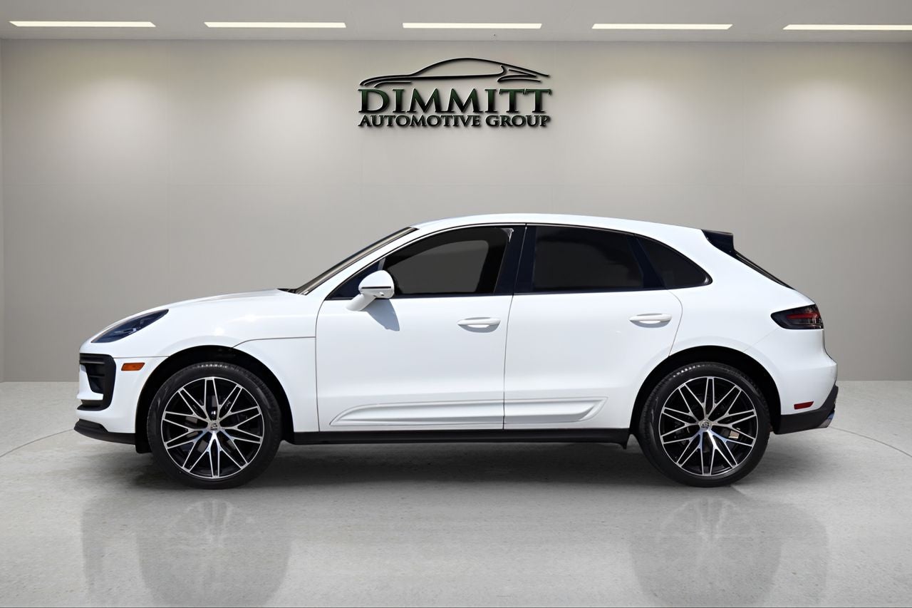 2024 Porsche Macan T