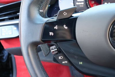 2023 Ferrari SF90 Stradale Base