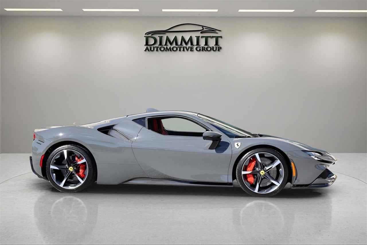 2021 Ferrari SF90 Stradale Base