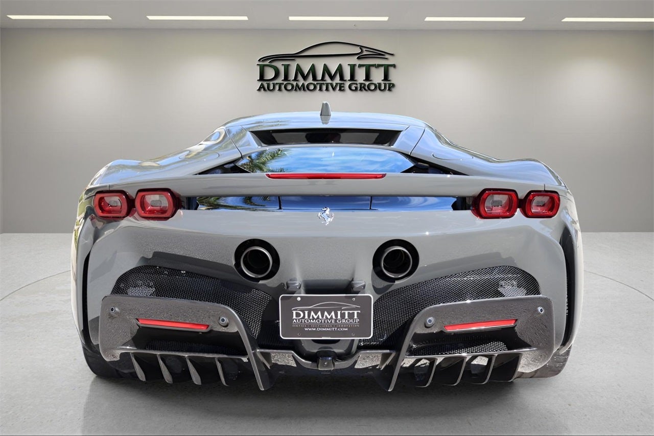 2021 Ferrari SF90 Stradale Base