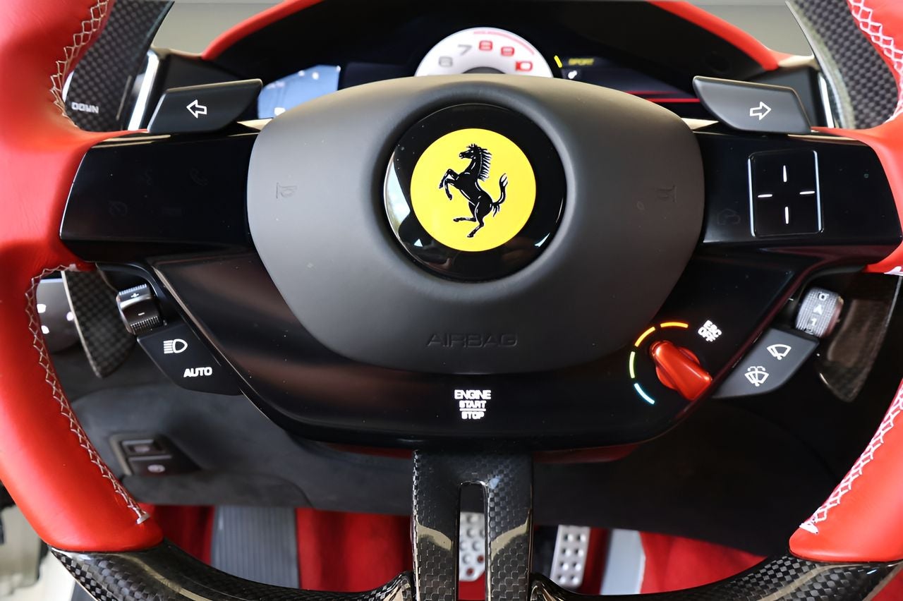 2023 Ferrari Roma Base