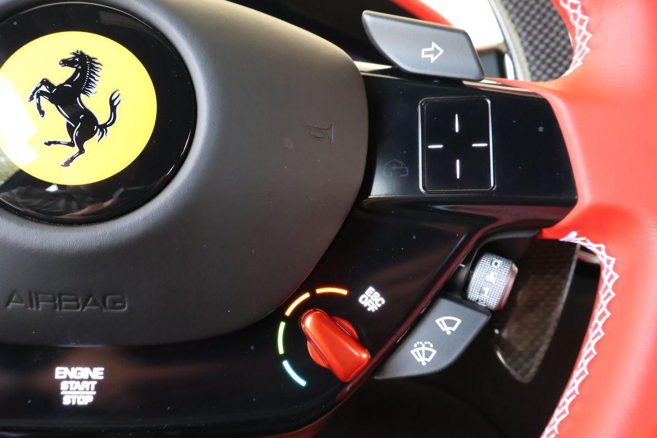 2023 Ferrari Roma Base