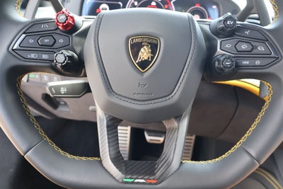 2025 Lamborghini Revuelto Base