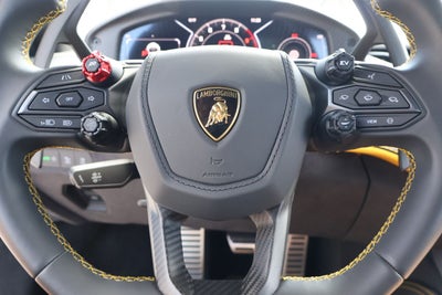 2025 Lamborghini Revuelto Base