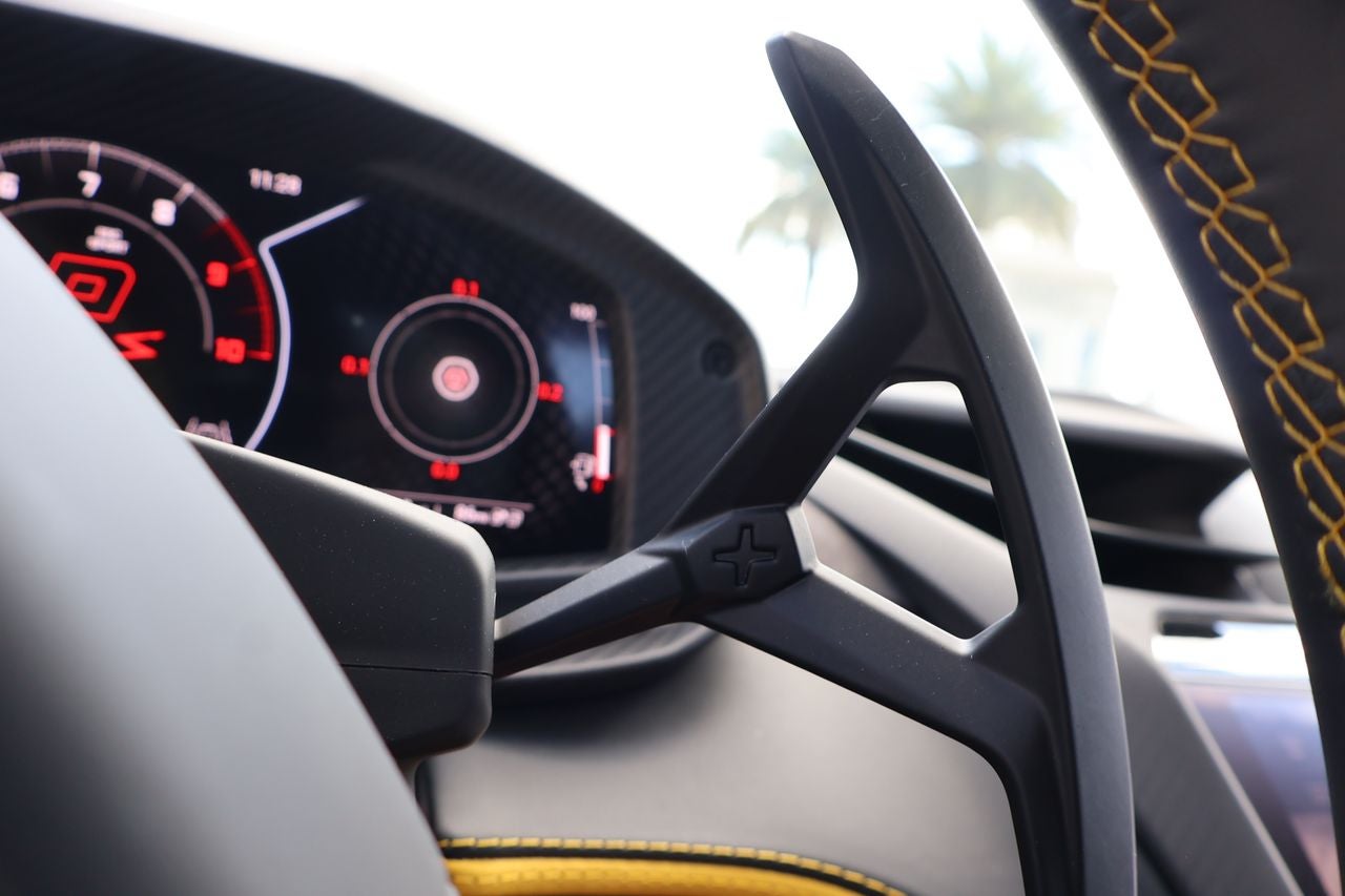 2025 Lamborghini Revuelto Base