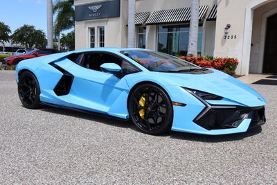 2025 Lamborghini Revuelto Base